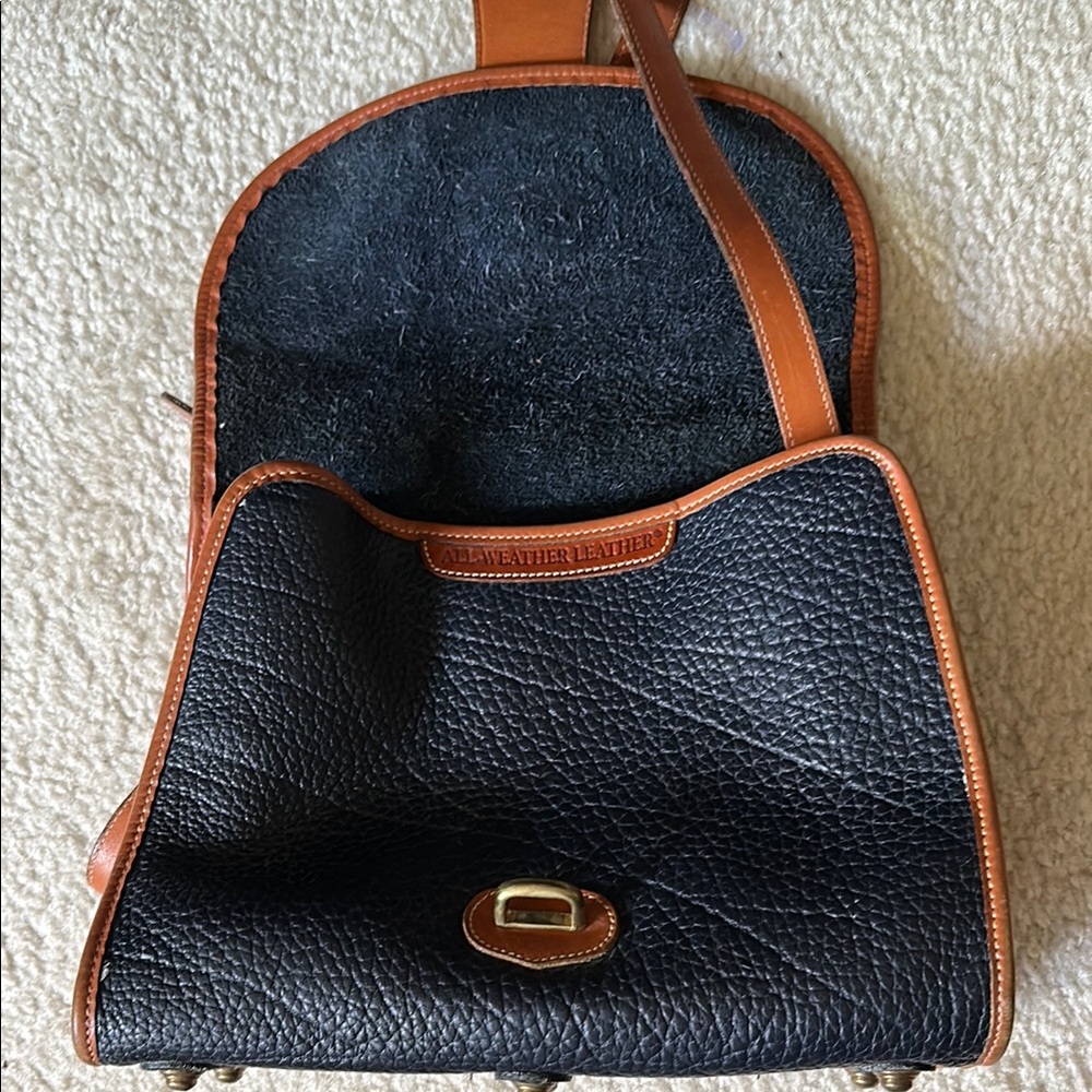 Classic Vintage Dooney & Bourke  Black and Brown Leather Bag - Picture 5 of 8